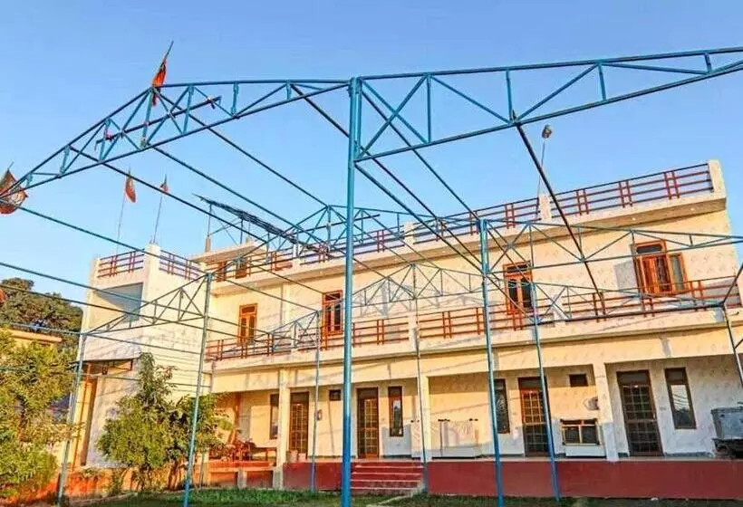Spot On Hotel Rawat