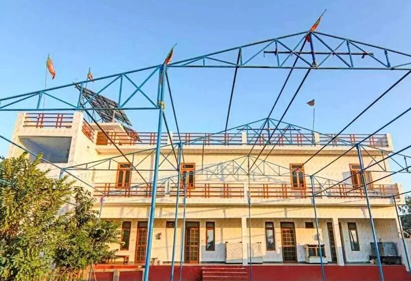 Spot On Hotel Rawat