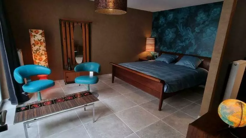 ベッドアンドブレックファースト Logies La Chèvre Folle