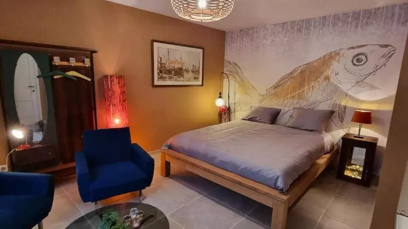 ベッドアンドブレックファースト Logies La Chèvre Folle