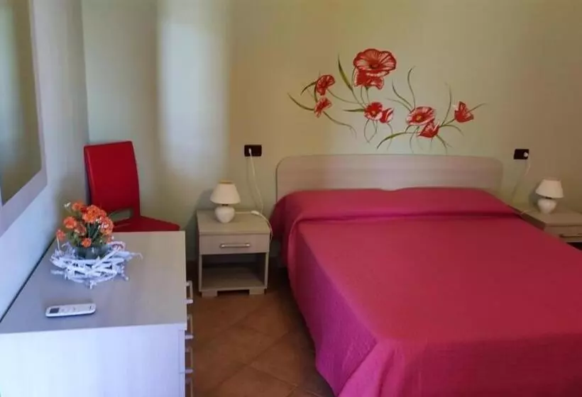 Aamiaismajoitus (B&B) Casa L Ulivariu Affittacamere