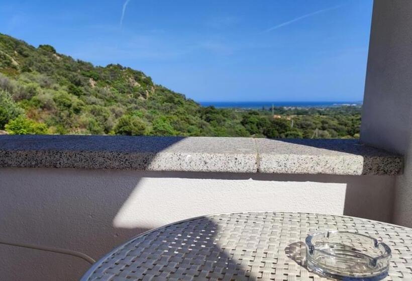 Bed and Breakfast Casa L Ulivariu Affittacamere