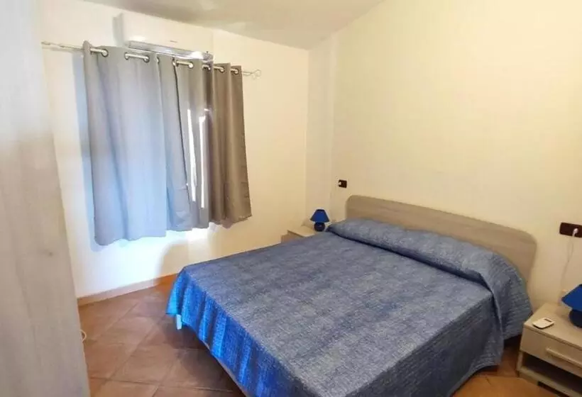 Aamiaismajoitus (B&B) Casa L Ulivariu Affittacamere