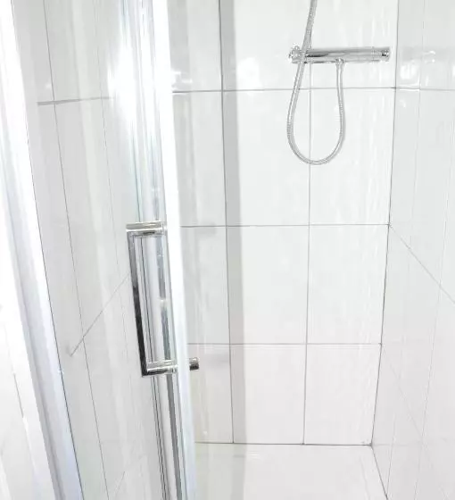 Majatalo Virtue House