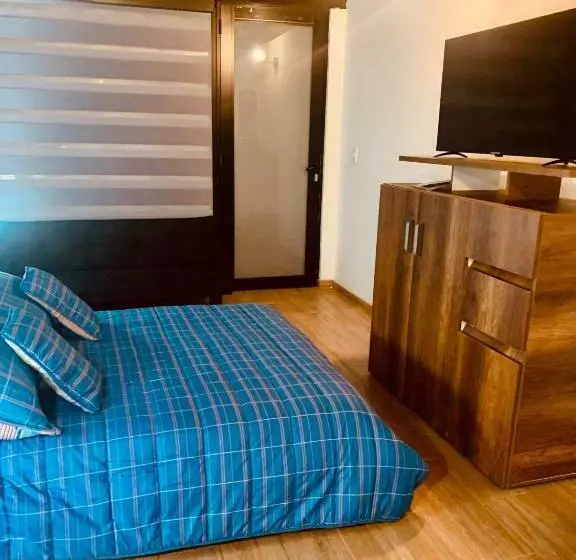 Apartamentos Plaza De La Independencia