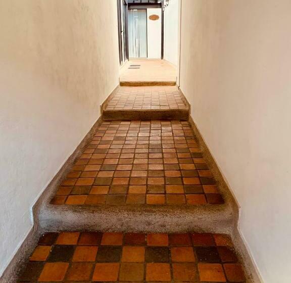 Apartamentos Plaza De La Independencia