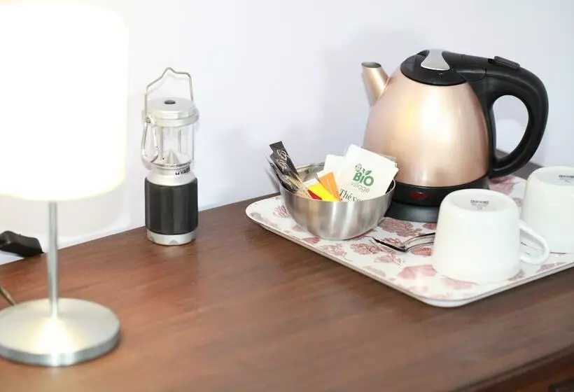 Aamiaismajoitus (B&B) Chambres D Hôtes La Fontaine!