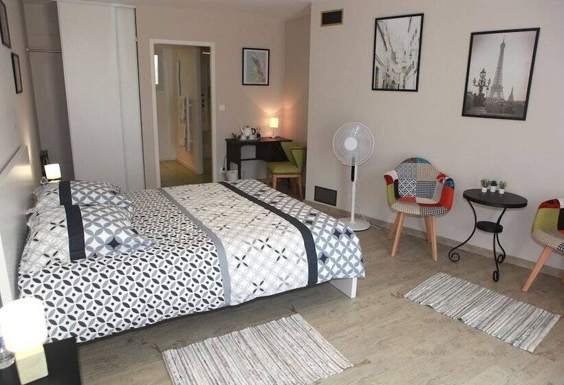 مبيت وإفطار Chambres D Hôtes La Fontaine!