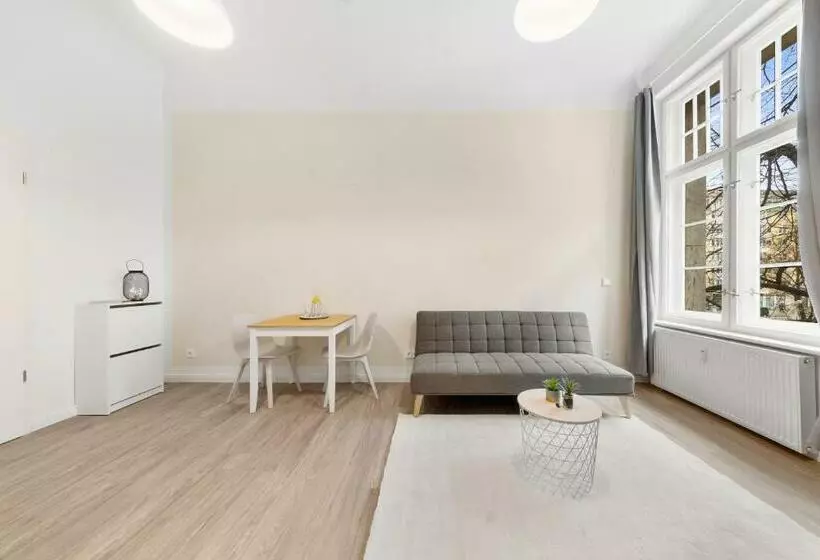 Boardinghouse By Sunton Frankfurter Allee