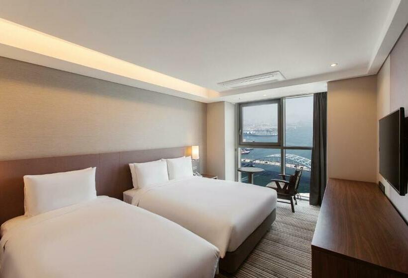 בית מלון כפרי Adela