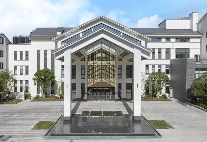 Hotelli Doubletree By Hilton Taizhou Shenxianju