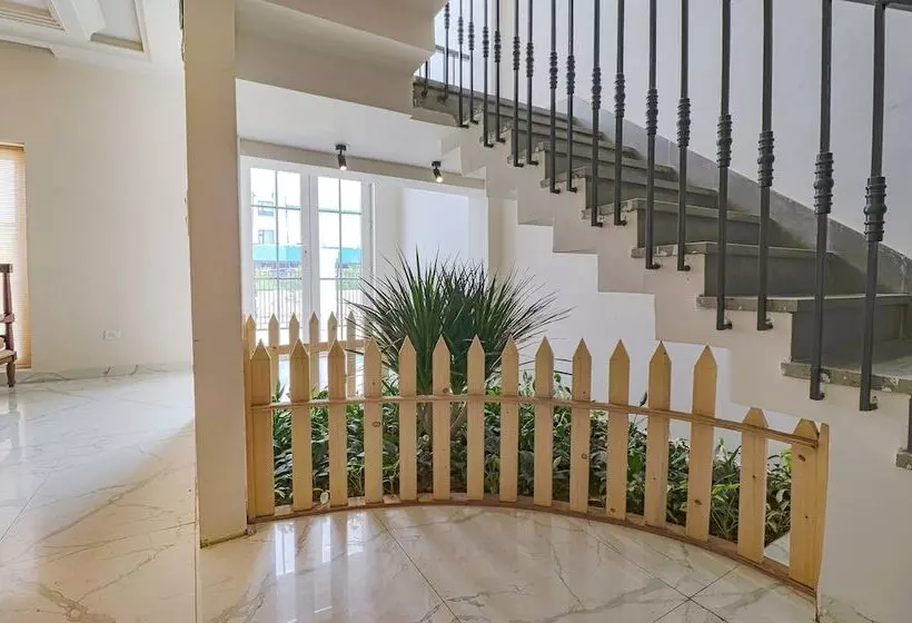 Fabhotel K9 Villa