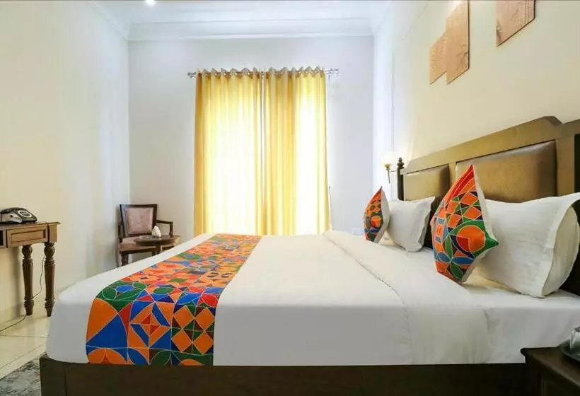 Fabhotel K9 Villa