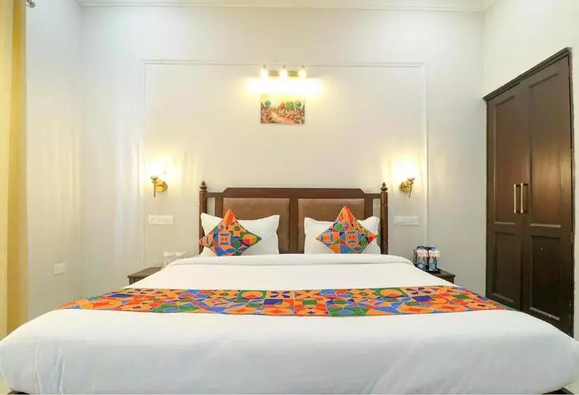 Fabhotel K9 Villa