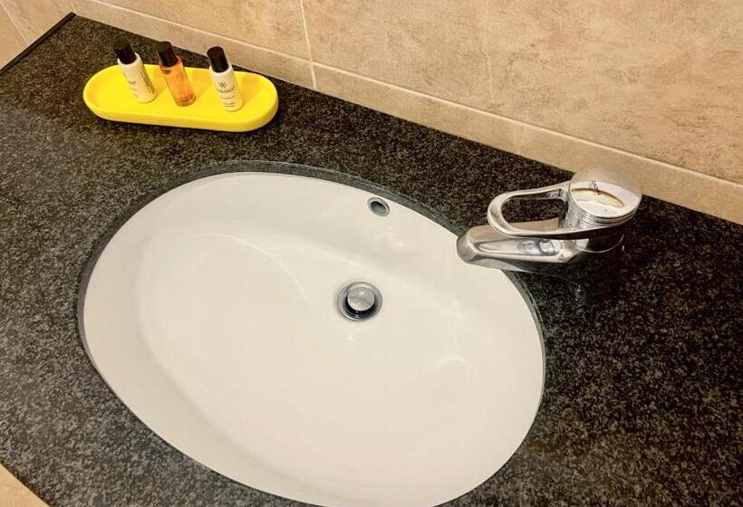 פנסיון Complex Popdan