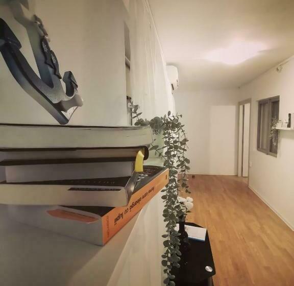 פנסיון Tría Nerá House  Pure Joy