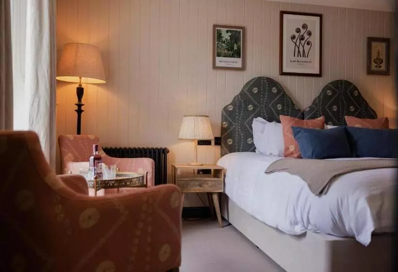 ホテル The George & Dragon