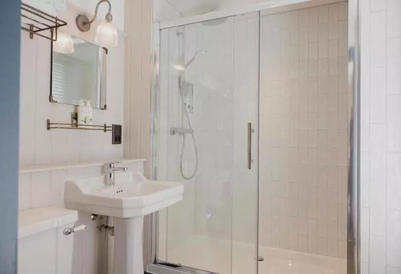 ホテル The George & Dragon