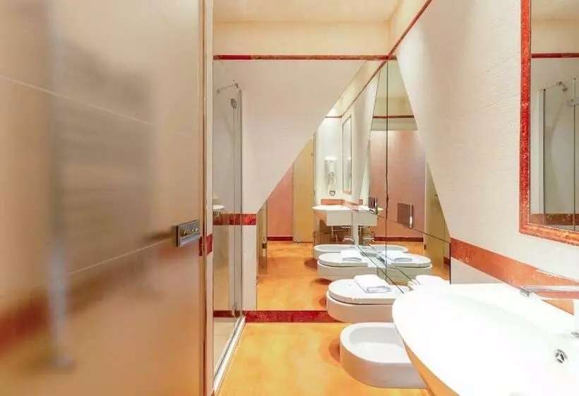 پانسیون Aurora Garden Lodging Rooms & Apartment