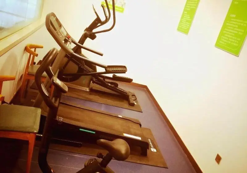 هتل Greentree Inn Jiangsu Wuxi West Jiefang Road Chongan Temple Business