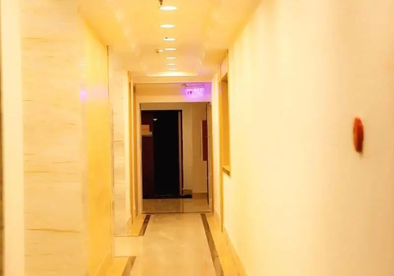 هتل Greentree Inn Jiangsu Wuxi West Jiefang Road Chongan Temple Business