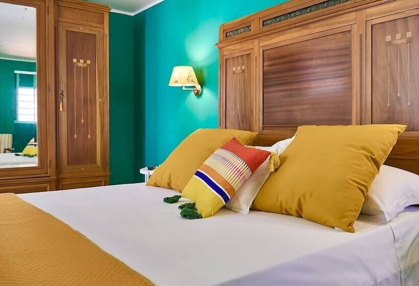 住宿加早餐  Qurchiti