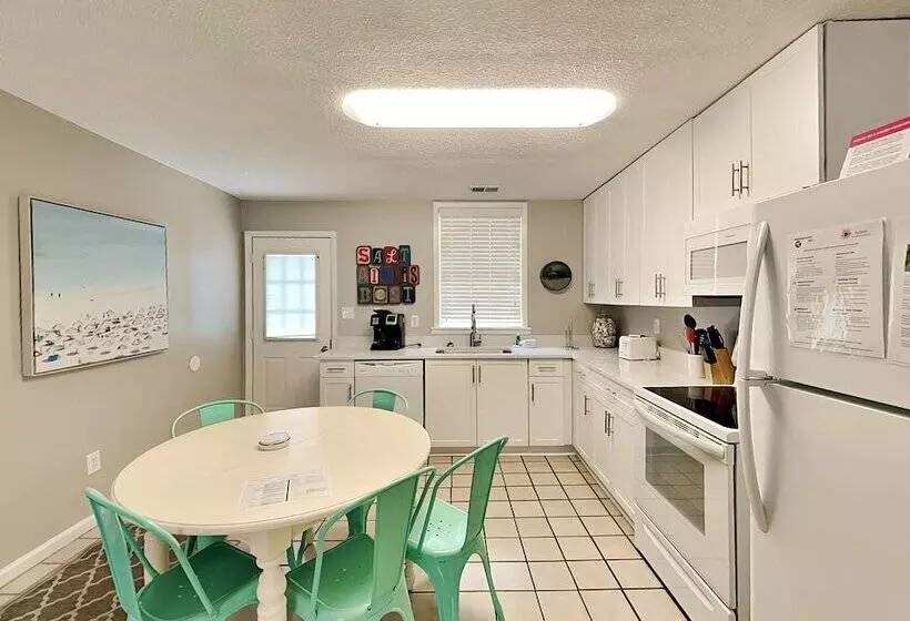 Latitude Adjustment A