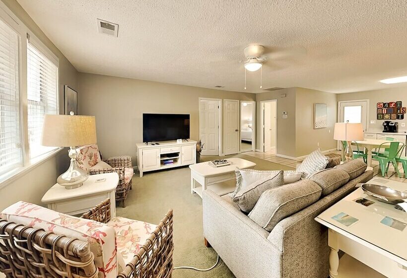 Latitude Adjustment A