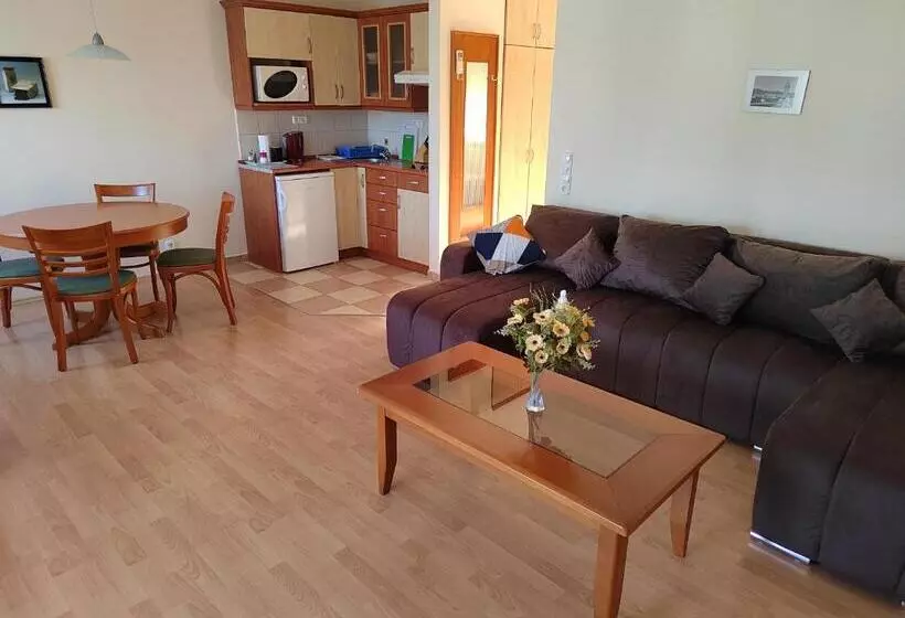 Garda Wellness Apartmanház