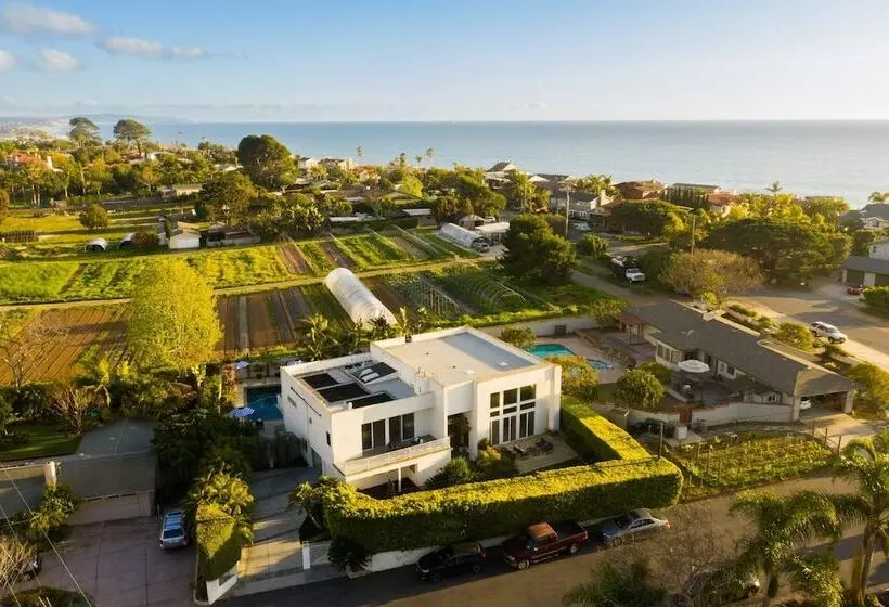 Beachcomber By Avantstay Elegant Modern Estate W Pool Hot Tub Outdoor Dining