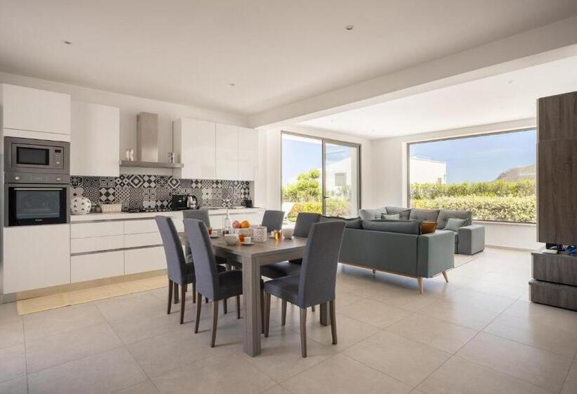 Grande Villa Privata Con Piscina A Scopello