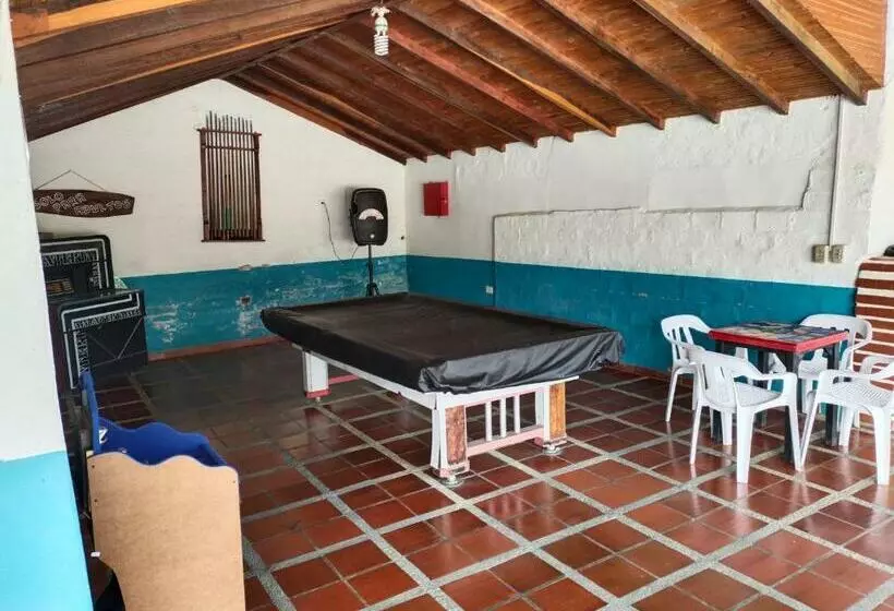 ホテル Villa Laura