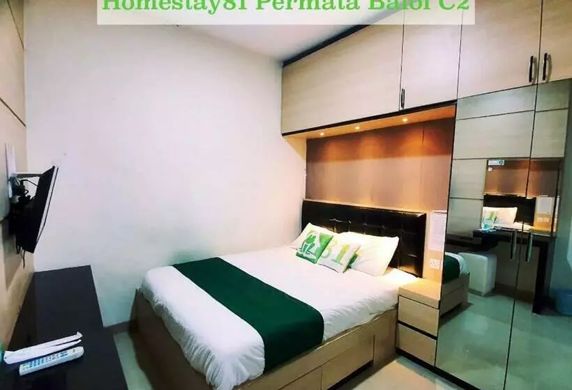 ペンション Homestay 81 Permata Baloi C2