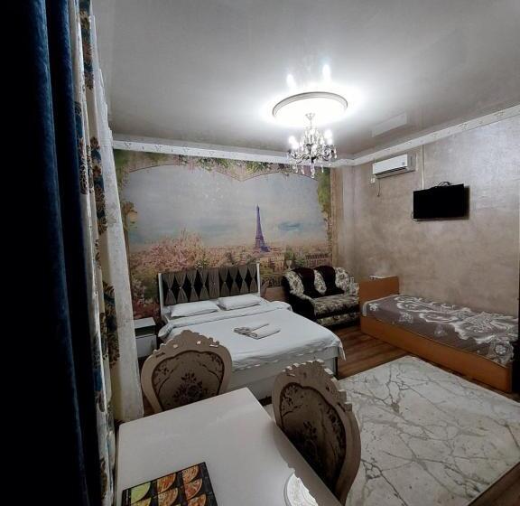 تختخواب و صبحانه Camelot