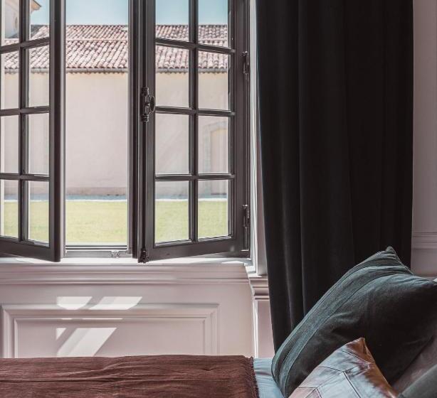 ベッドアンドブレックファースト Château Laffitte Carcasset