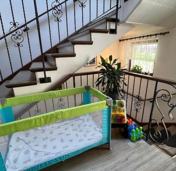 Bed and Breakfast Pension Steiner, Matrei Am Brenner !!no Late Check In,no Breakfast!!