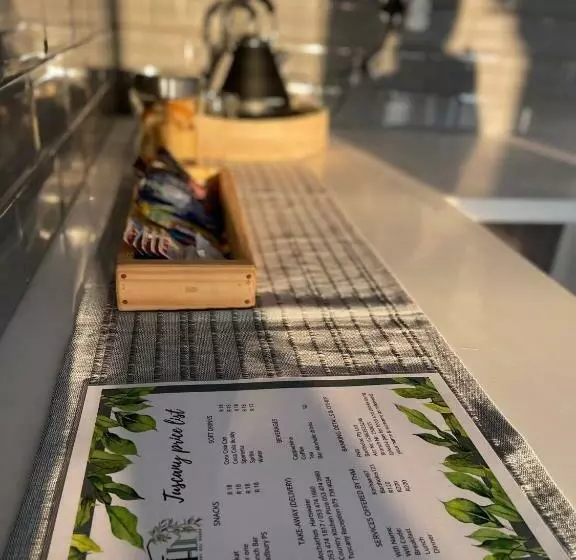 Aamiaismajoitus (B&B) Tuscany Hill Manor