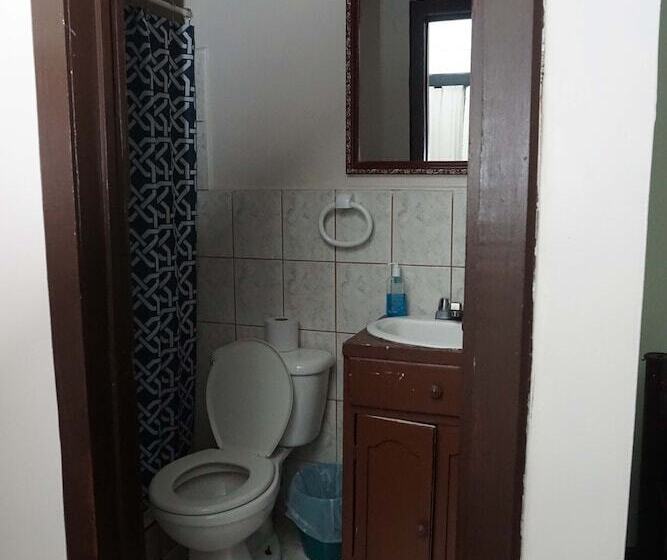 هتل El Tucan Alajuela