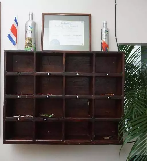 هتل El Tucan Alajuela