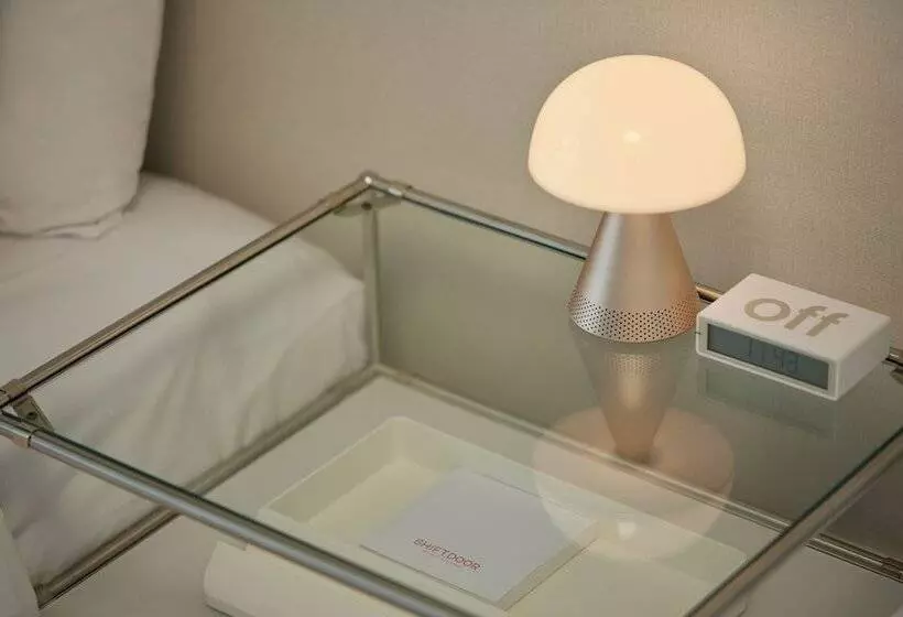 هتل Shiftdoor Residence Hari