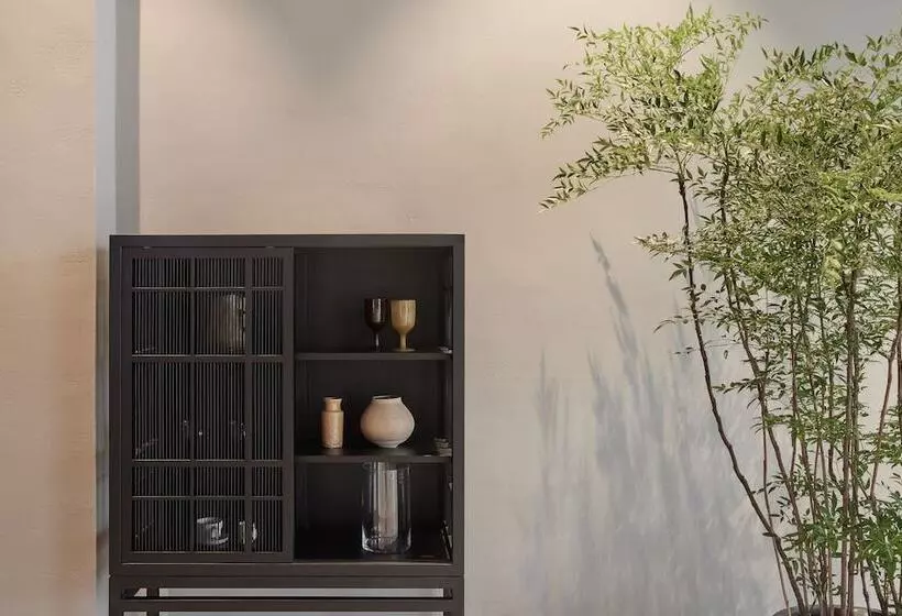 هتل Shiftdoor Residence Hari