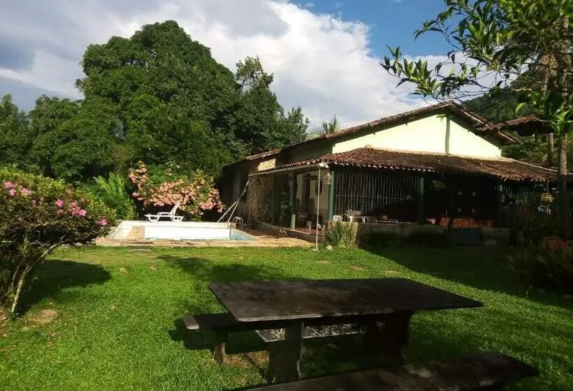 Retkeilymaja Refúgio Caminho Das Montanhas