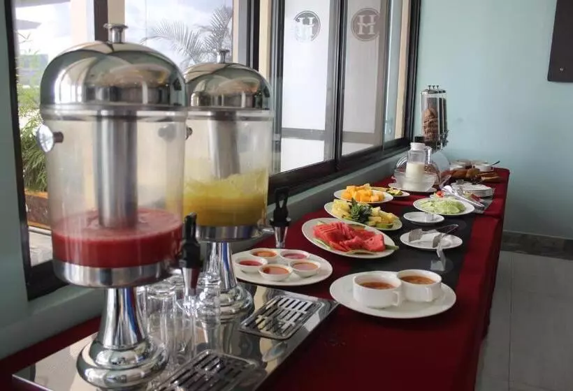 هتل Horizon Entebbe