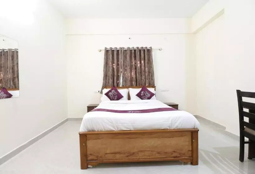 هتل Kings Palace Manyata