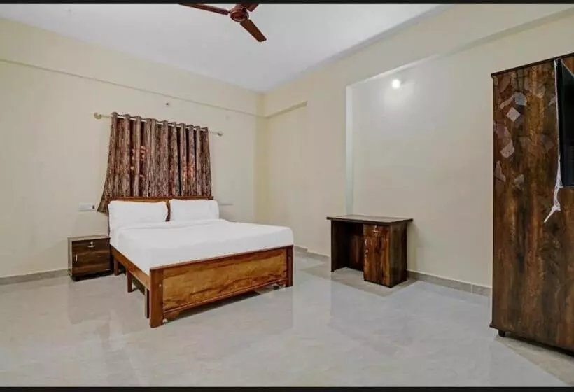 هتل Kings Palace Manyata