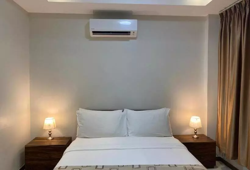 Studio W/pool Heated Jacuzzi, Near Clark Airprt&sm