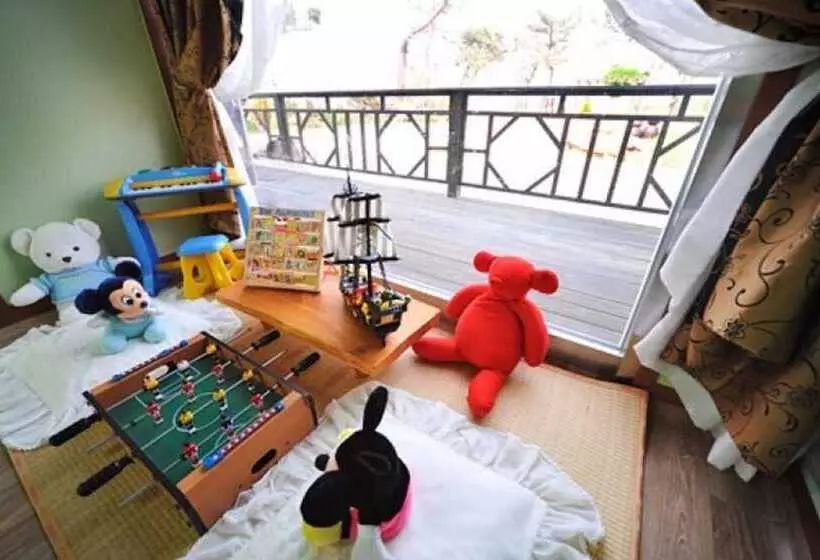 Eurwangni Bada Star House Pension