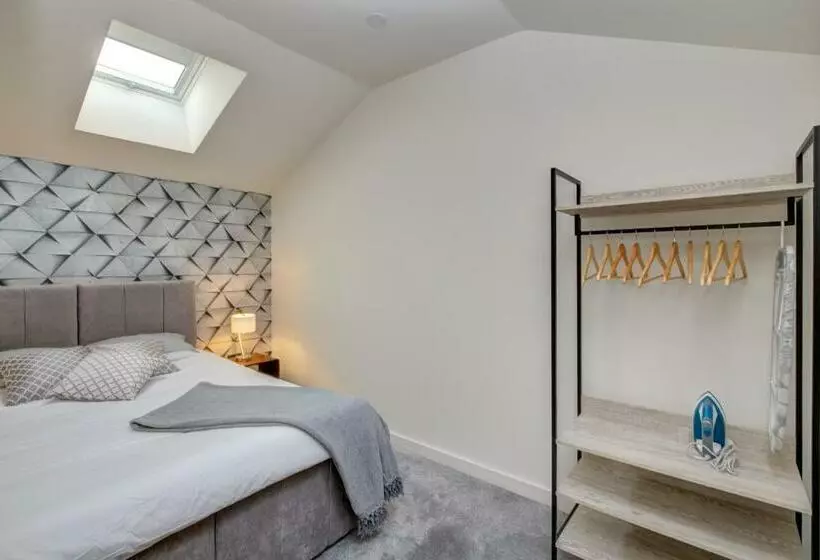 Stylish  New York Loft  2 Bed Apartment