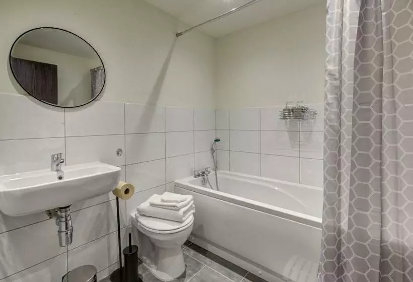 Stylish  New York Loft  2 Bed Apartment