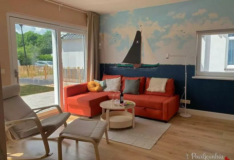 T Paviljoenhûs Bij Sneekermeer